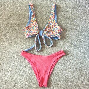 Floral Bikini Top and Pink Bottom Set Hollister and H&M Size XS/S
